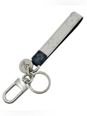 LOUIS VUITTON Eclipse Porte Cles Dragonne Key Holder White